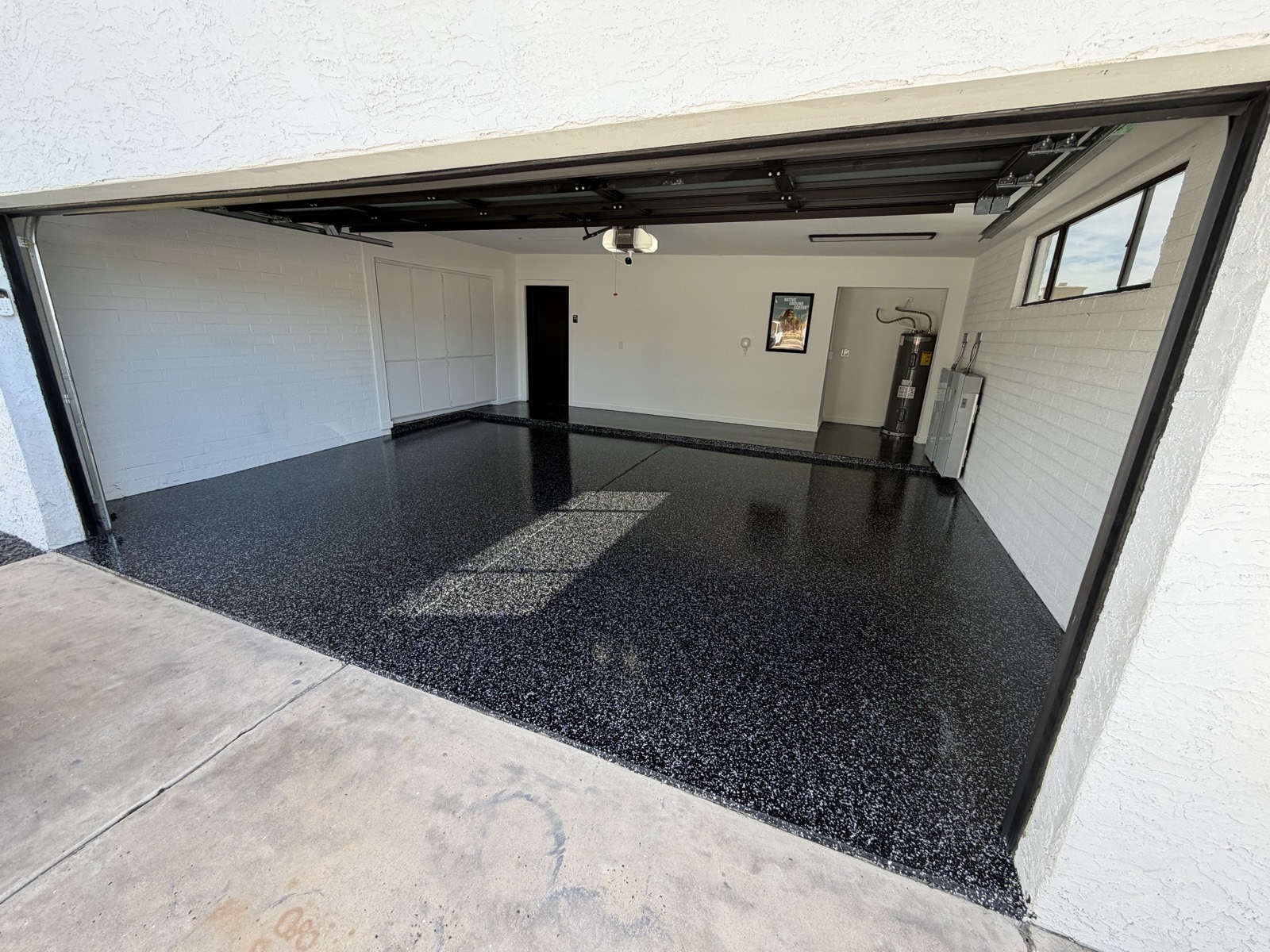 Finished coated floor